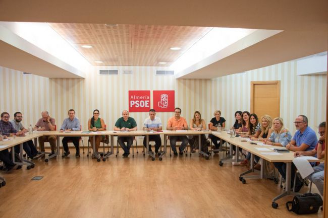 Tres candidatos se juegan el liderazgo del PSOE-A