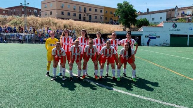 El Almería femenino se queda en primera