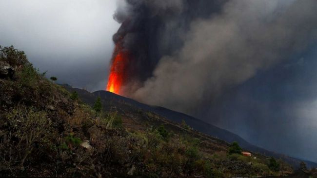 Cajamar abre una cuenta solidaria para los afectados del volcán de La Palma