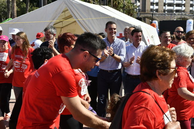 Más de un millar de corredores en la XVII Carrera por la Convivencia de Cruz Roja