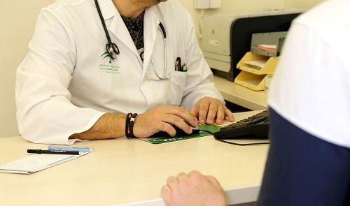 Los médicos se posicionan en contra de nuevos Grados de Medicina tras conocerse el de Almería