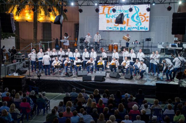 La música de Almenara sonará el martes a beneficio del Teléfono de la Esperanza