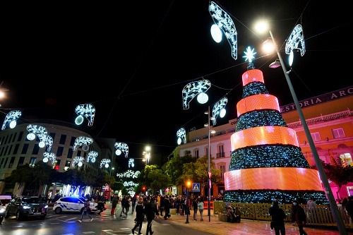 El Ayuntamiento prepara la Navidad