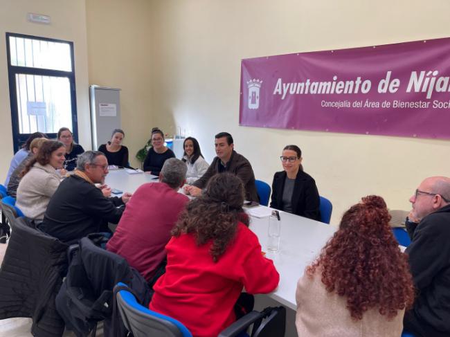 El alcalde de Níjar se reúne con la Mesa del Tercer Sector