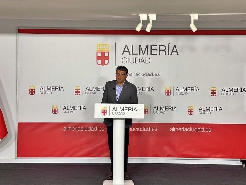 Cazorla: «Ya advertimos que el capricho de trasladar el Pingurucho terminaría paralizándolo un juez»