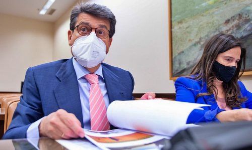 Matarí pide responsabilidades a Sánchez por el subidón del precio de la luz