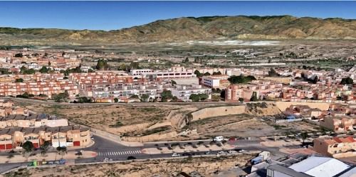 Huércal de Almería aumenta su población en más del doble en 20 años