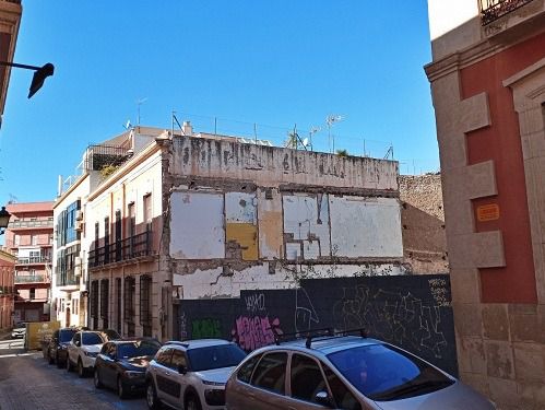 Tres empresas pugnan por construir el aparcamiento para residentes en el casco histórico