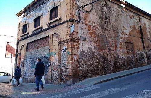 El antiguo cine Katiuska se pondrá al servicio de los vecinos de Pescadería