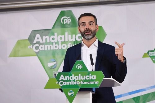 Fernández Pacheco reclama un congreso del PP en nombre del PP-Andaluz