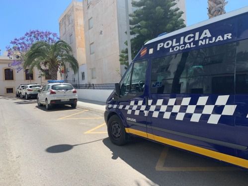 Detenido por quebrantamiento de condena de una orden de alejamiento en Níjar