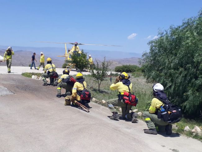 Un incendio forestal calcina dos hectáreas de matorral en la Rambla El Aljibe de Lubrín