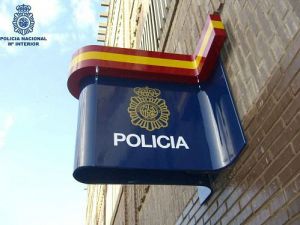 Detenido en El Ejido por apuñalar a otra persona por una deuda de juego