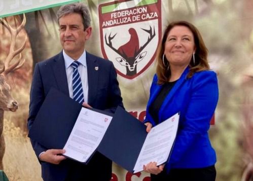 Crespo advierte que la Ley de Bienestar Animal del Gobierno “asfixia” a la caza