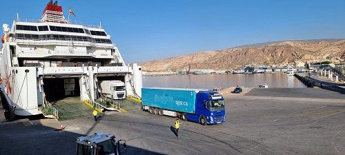 Almería es la segunda en exportaciones tras crecer el 21%