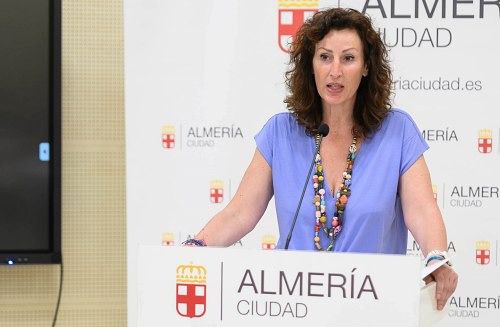 María Vázquez asume la Alcaldía de Almería en funciones