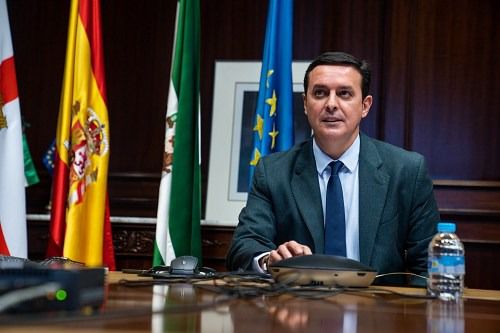 Javier A. García confirma a María Vázquez al frente de la Alcaldía de Almería