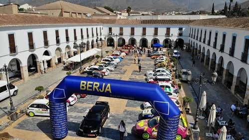 El Día de la Paz se celebra en la Plaza Porticada de Berja