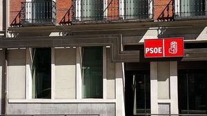 En Ferraz no saben qué hacer con la lista del PSOE de la capital