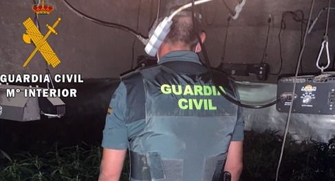 Condenados por robar 240 euros haciéndose pasar por guardias civiles