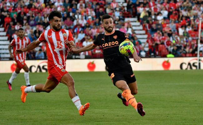 El Almería se prepara para el final de la Liga con dos partidos decisivos