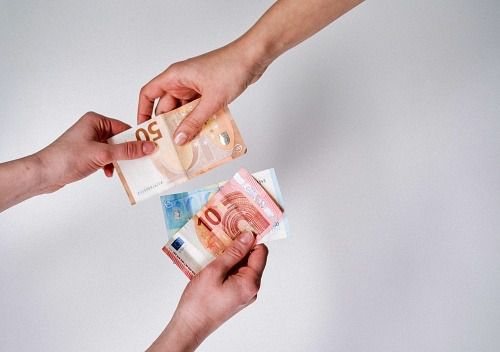 ¿Necesitas dinero rápido? Conoce los principales proveedores de préstamos online en España