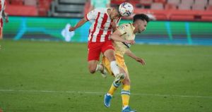 Almería se juega la permanencia ante un Espanyol descendido