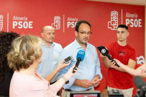 El PSOE pide el voto a todos los progresistas almerienses