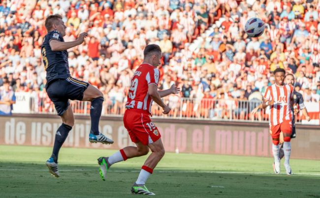 El Almería busca su primera victoria en casa ante el Celta