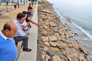 Un espigón resolverá la erosión de la playa de Balerma