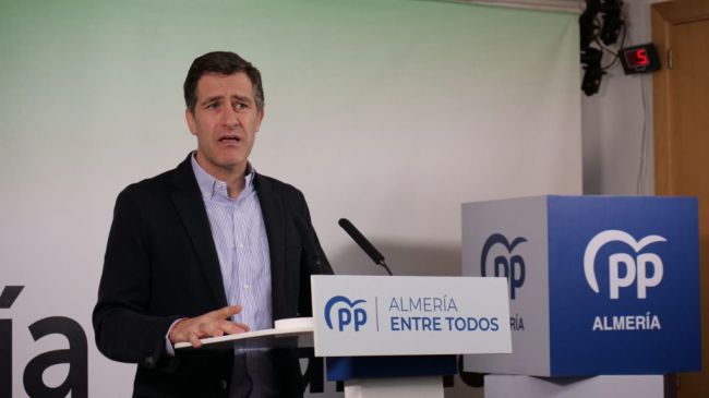 Para el PP, Puente y Planas son malas noticias para Almería