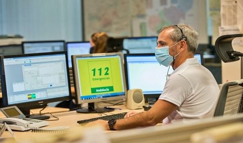 Atendida una persona tras el incendio de una vivienda en la capital