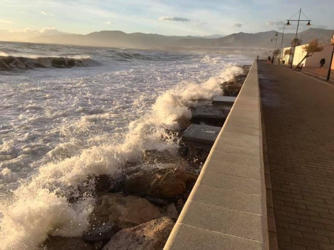 Costas aprueba obras de emergencia en las playas de Balerma, Guardias Viejas y Aguadulce