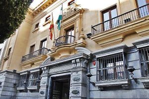 Hacienda perdona una deuda de 1,3 millones a un empresario de Almería