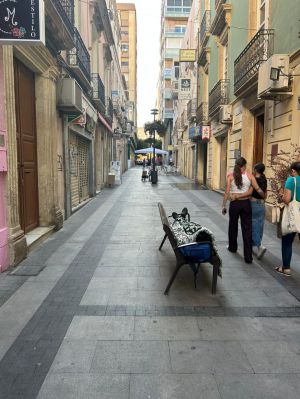 El peso poblacional de los mayores de 55 en Almería es el más bajo de España