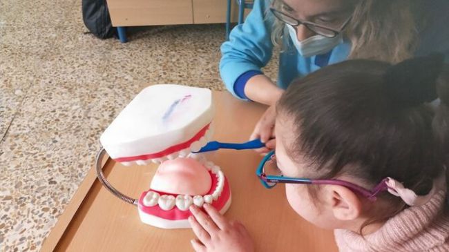 Alrededor del 10% de las consultas del Plan Bucodental se realizan en Almería