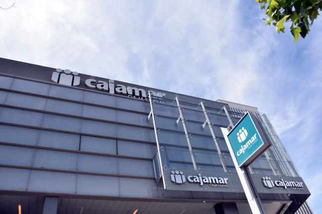 Grupo Cajamar e IBM sellan una alianza estratégica