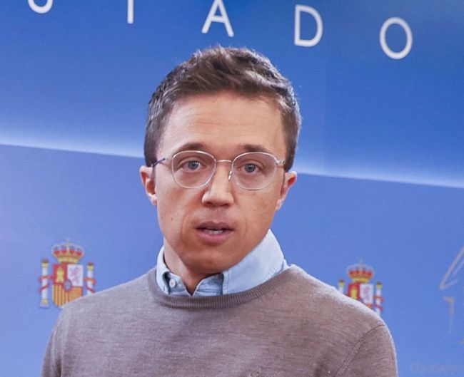 El 'ejemplar' Errejón dimite