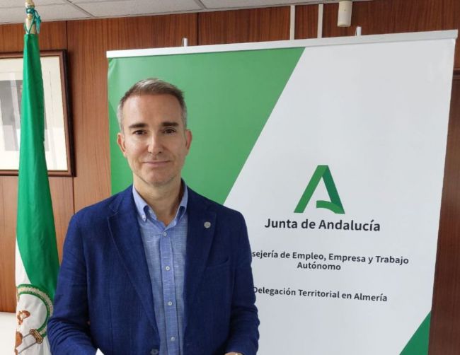 Junta de Andalucía destina 7 millones a más de 2.400 incentivos para autónomos en Almería