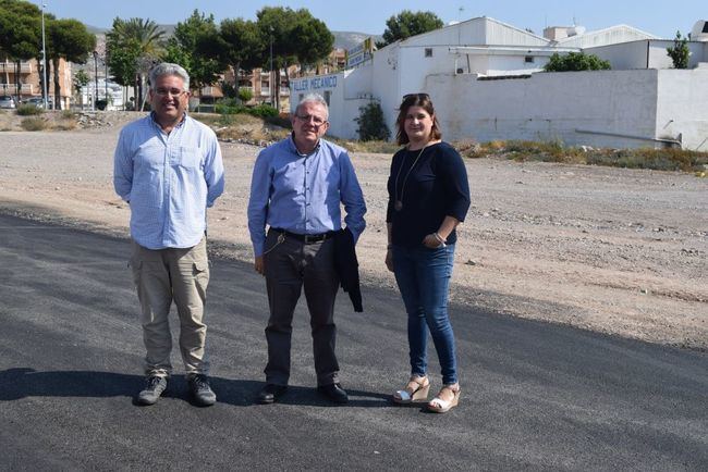 Mejora del pavimento de la zona del mercadillo dominical de Vícar