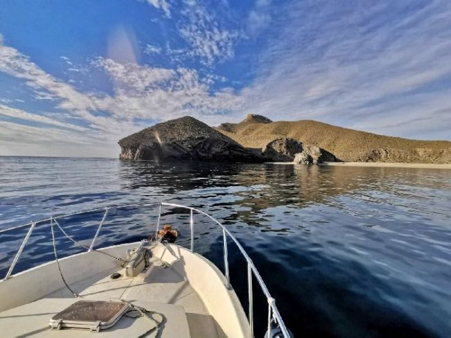 Costa de Almería colgará de la Calle Alcalá