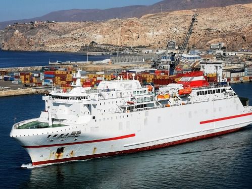 ATME denuncia reducción de ferries Almería-Melilla