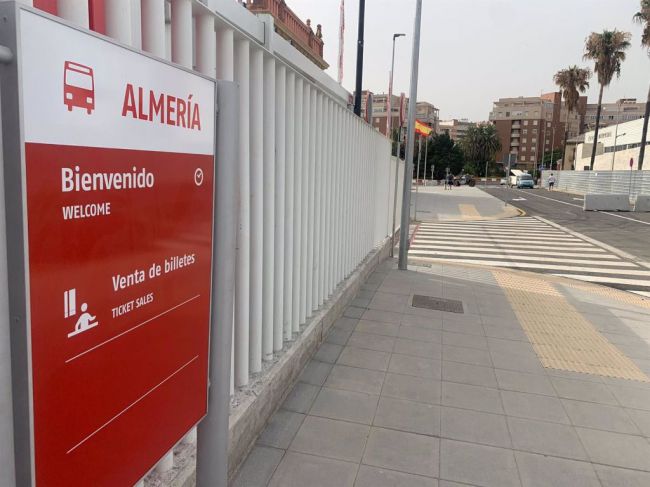 Un 90% más de tarjetas de transporte en Almería en cinco años