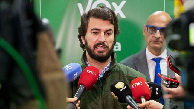 García Gallardo renuncia a Vox por diferencias internas