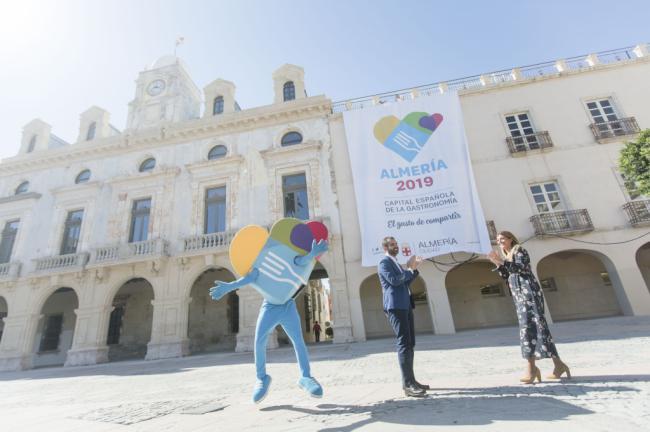 Y el viernes... la fiesta de Almería 2019 en la Plaza Vieja