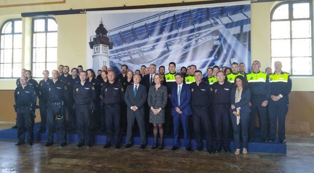 El subdelegado del Gobierno inaugura el XI Curso de Seguridad en Puertos de Policía Nacional