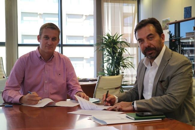 La Junta firma el contrato de redacción de dos nuevos proyectos de saneamiento y depuración en Medio Andarax y Bajo Almanzora