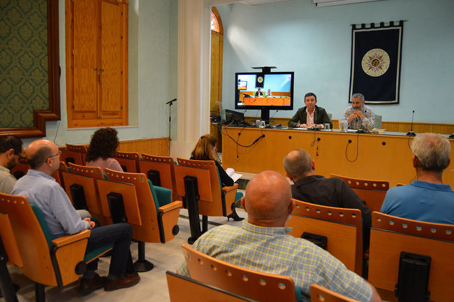 La UNED en Almería analiza el trovo alpujareño