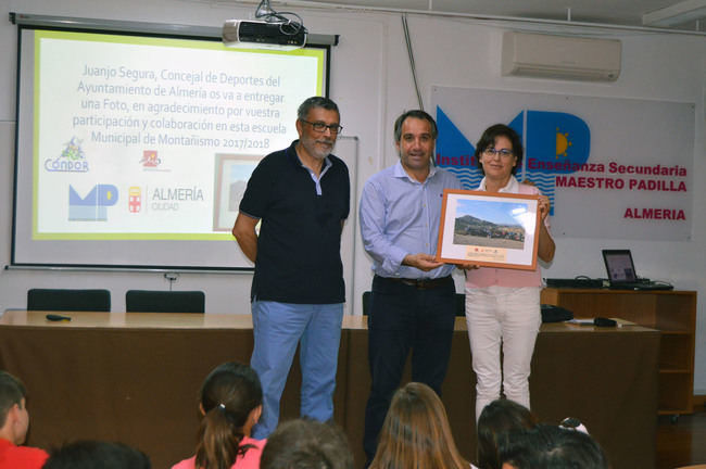 Más de 1.750 alumnos participan este curso en la Escuela Municipal de Montañismo