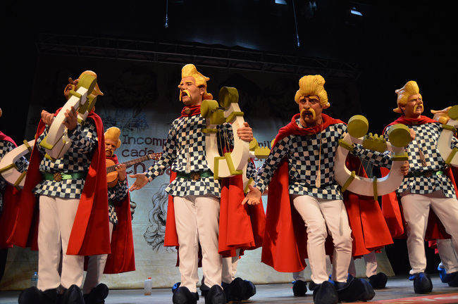 ‘Carnaval de Verano’ reúne a las tres comparsas y murgas ganadoras de este año